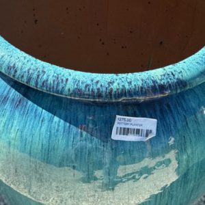 POTTERY PLANTER 17w x24h