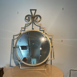 IRON SCULPTURE MIRROR