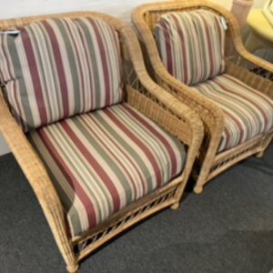CHAIRS STRIPED CUSHIONS (2)-CH395