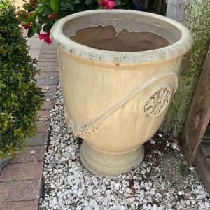 ANDUZE URN POT OFF WHITE