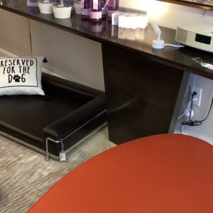 CONSOLE TABLE LUCITE